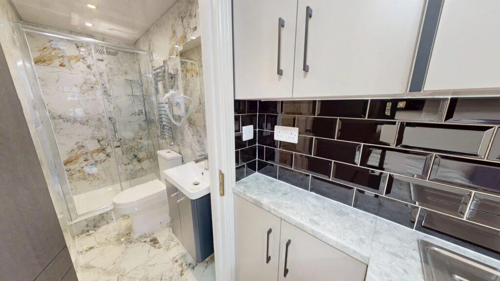 6 bedroom house for rent