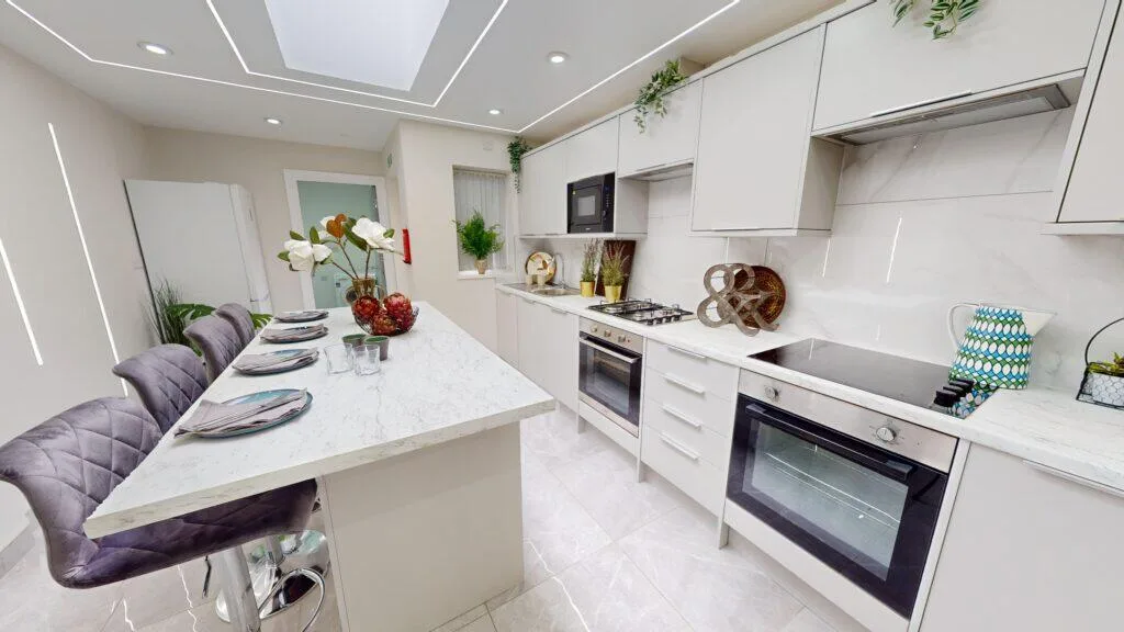 5 bedroom house for rent