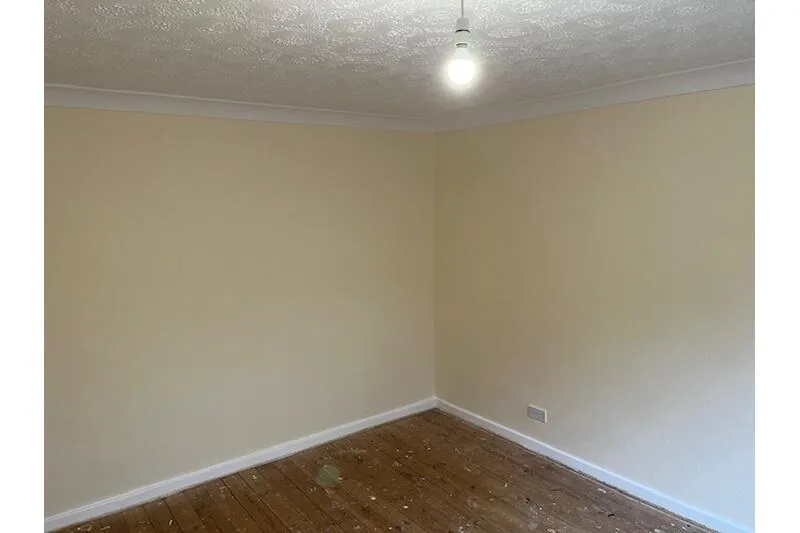 2 bedroom maisonette for rent