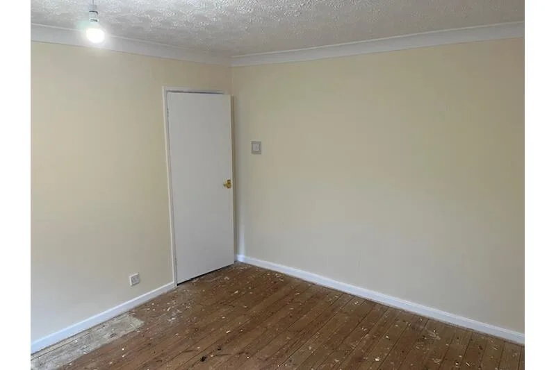 2 bedroom maisonette for rent