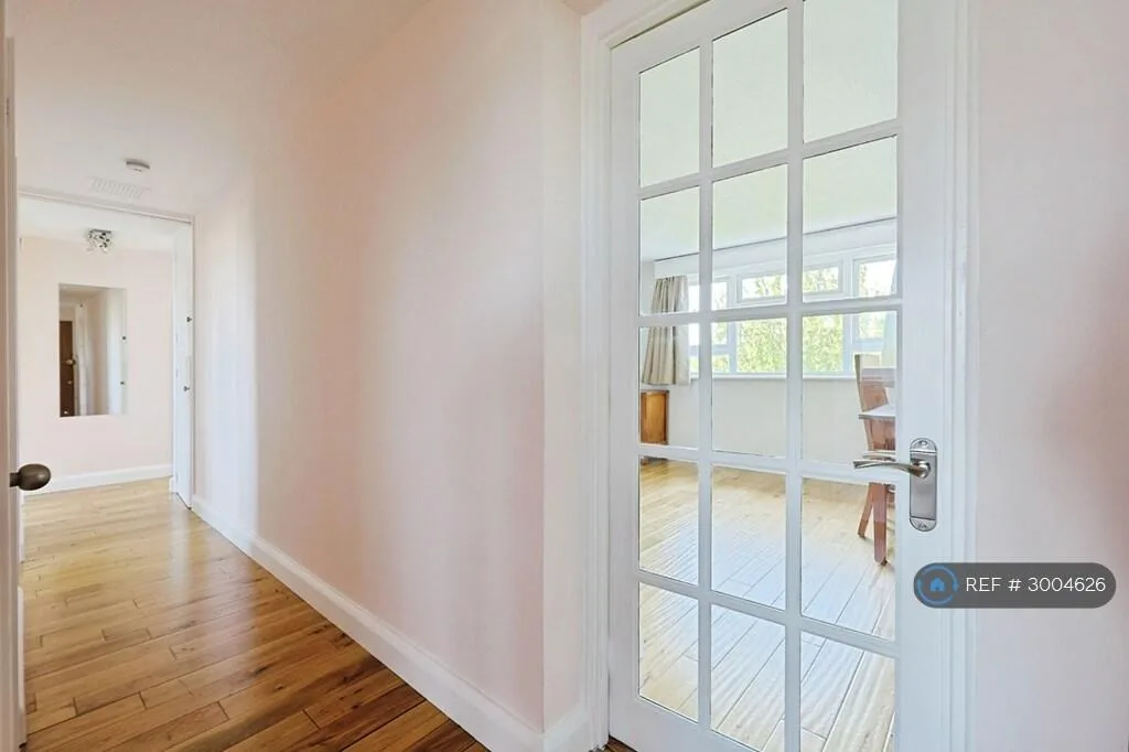 3 bedroom flat for rent
