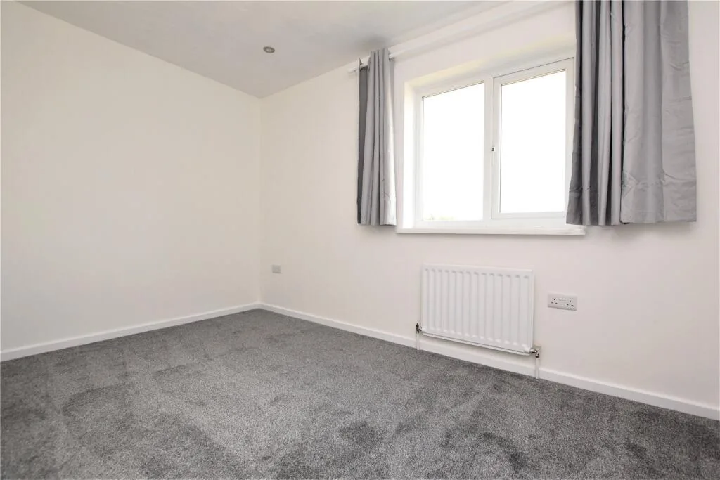 2 bedroom semi-detached house for rent