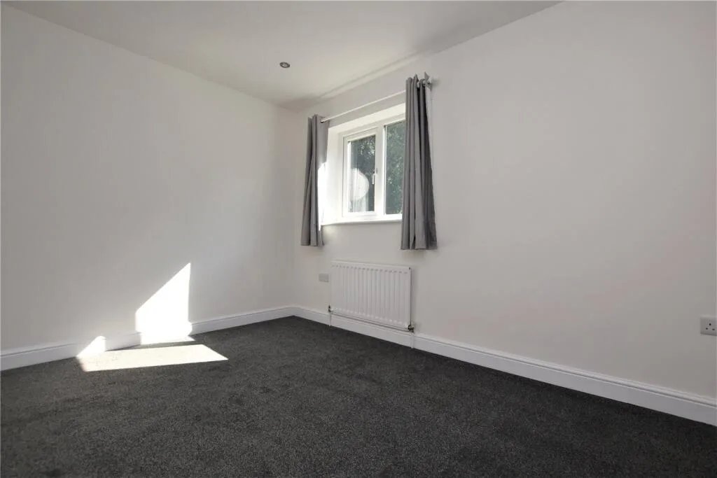 2 bedroom semi-detached house for rent