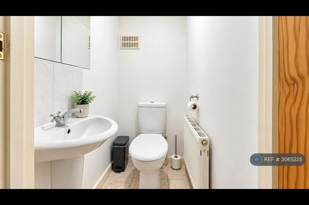 4 bedroom terraced house for rent