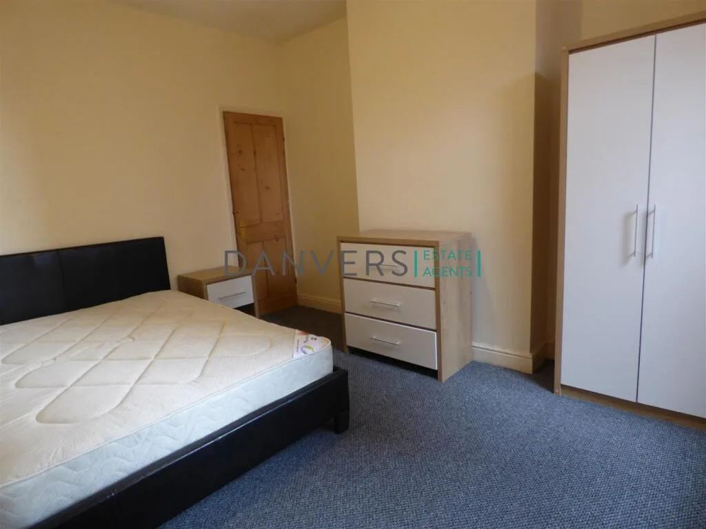 3 bedroom terraced house for rent