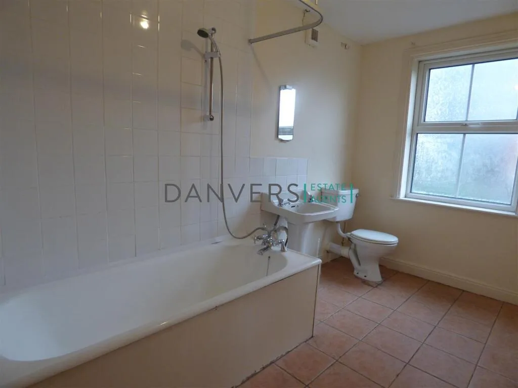 3 bedroom terraced house for rent