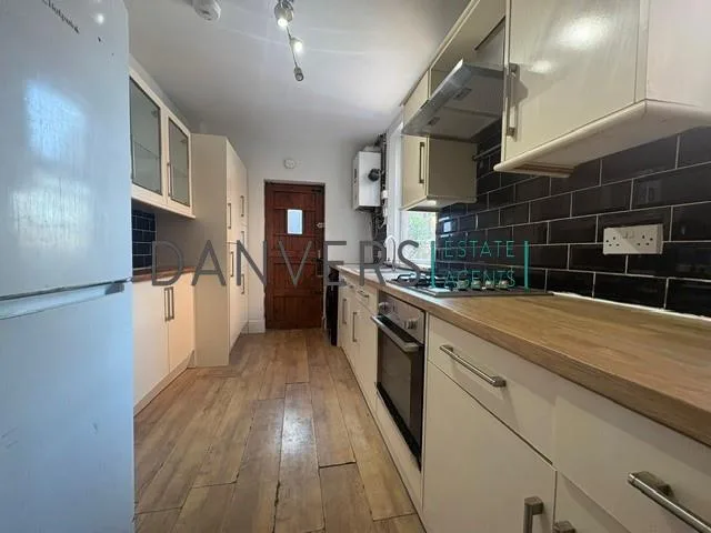 3 bedroom terraced house for rent