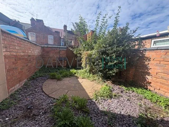 3 bedroom terraced house for rent