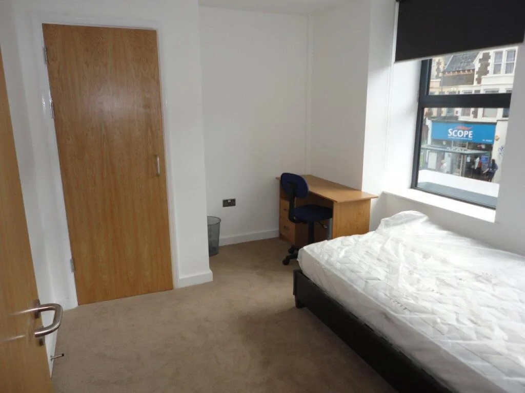 3 bedroom flat for rent