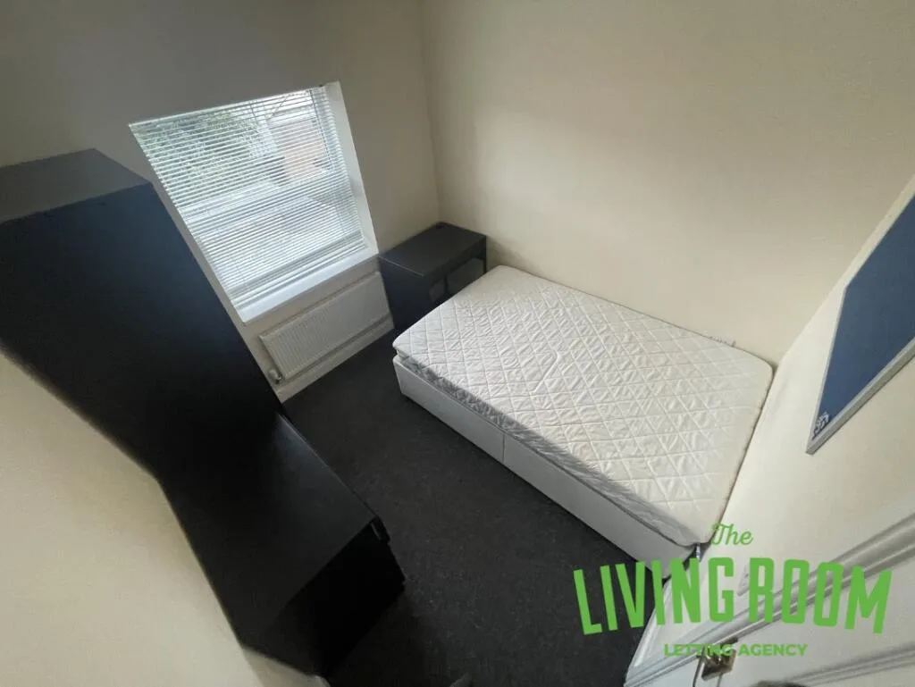 7 bedroom house for rent