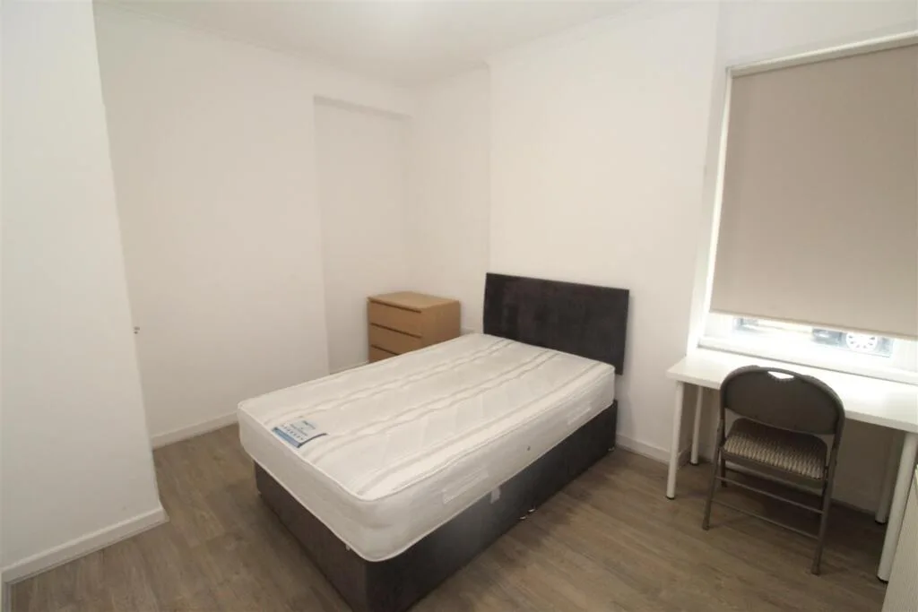 7 bedroom house for rent