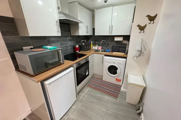2 bedroom flat for rent