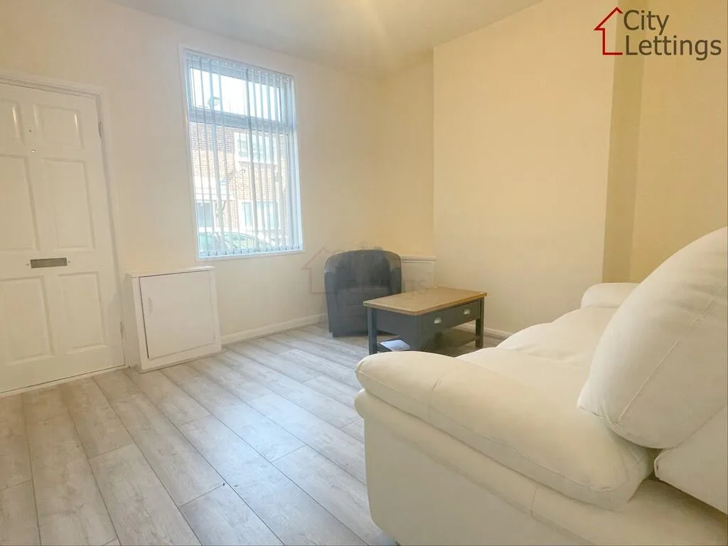 2 bedroom terraced house for rent