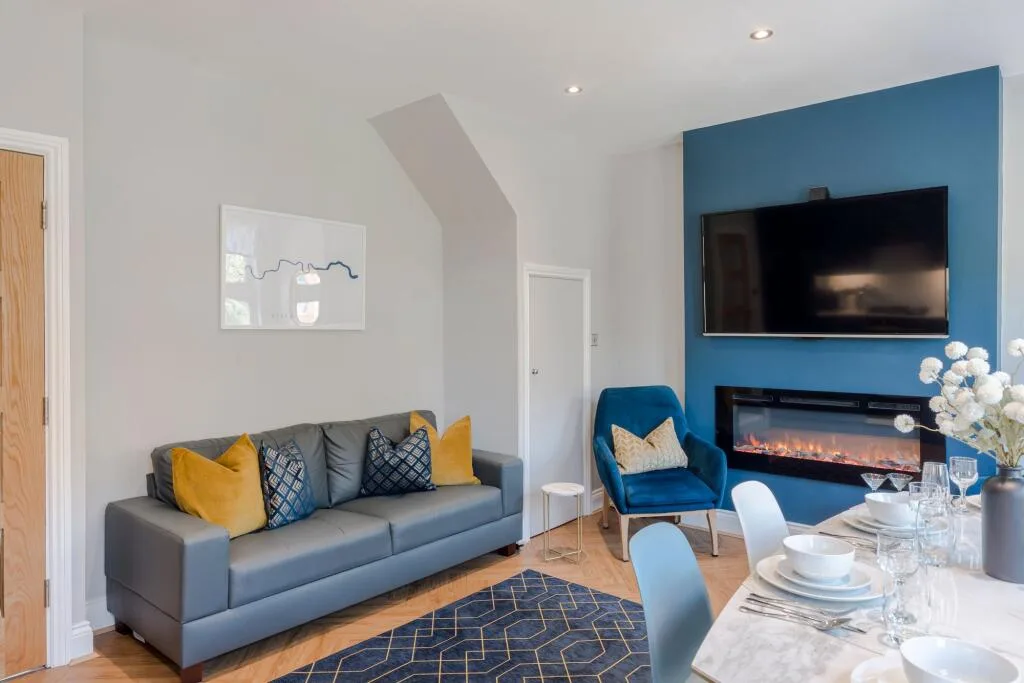 3 bedroom flat for rent