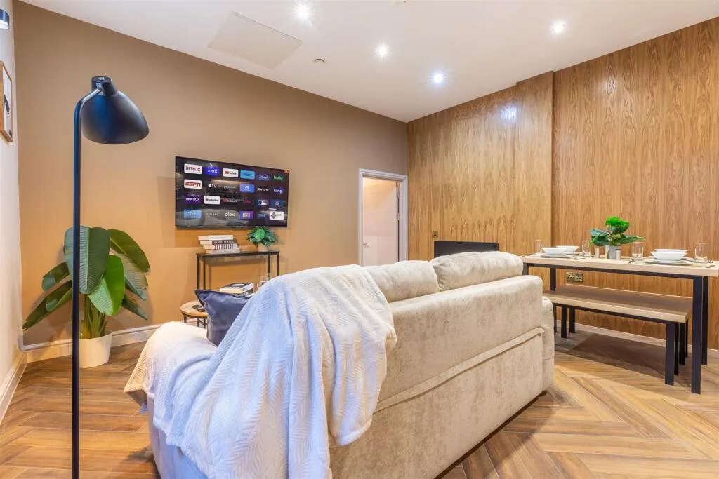 1 bedroom apartment for rent