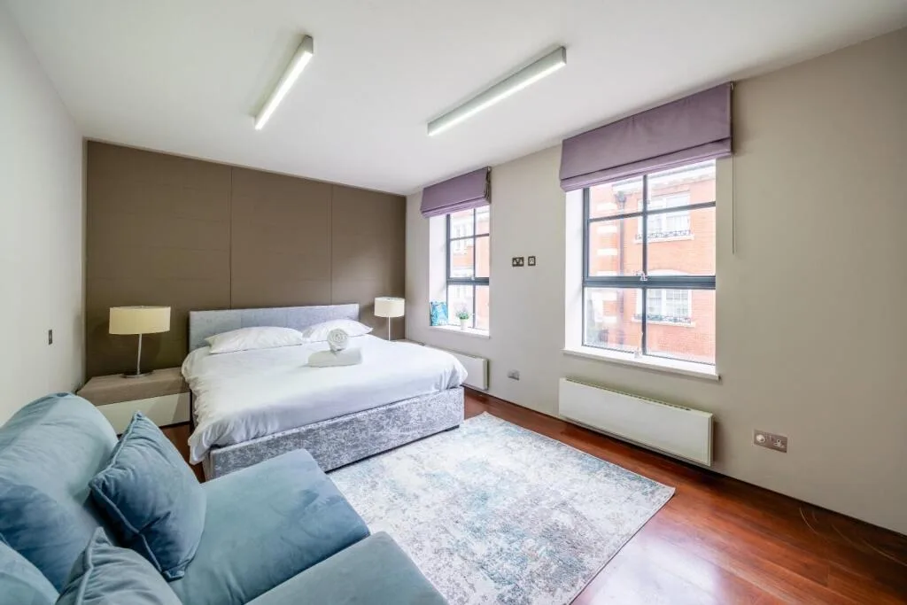 4 bedroom mews property for rent