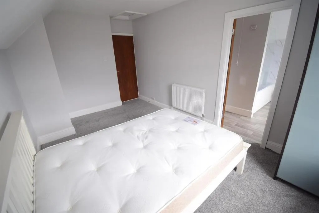 1 bedroom house for rent