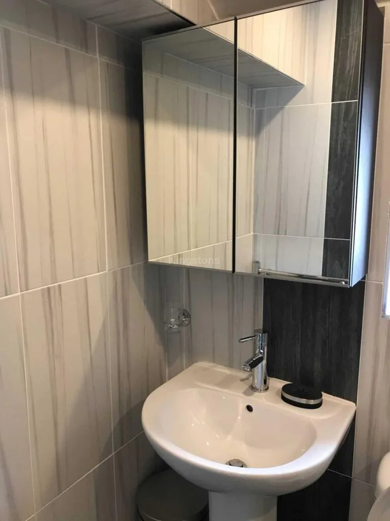 6 bedroom terraced house for rent