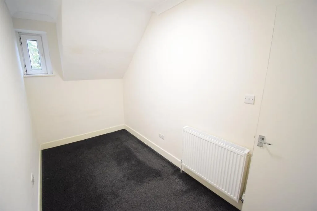 2 bedroom house for rent