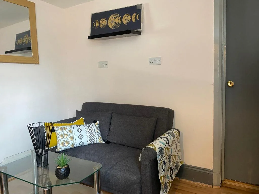 1 bedroom apartment for rent