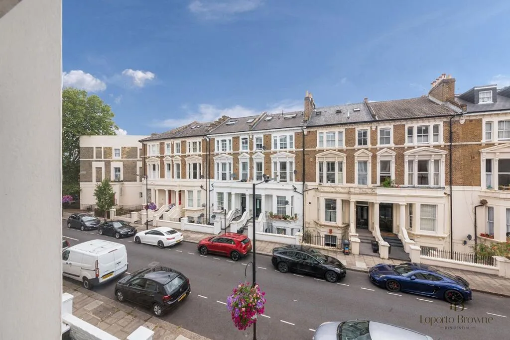 2 bedroom flat for rent