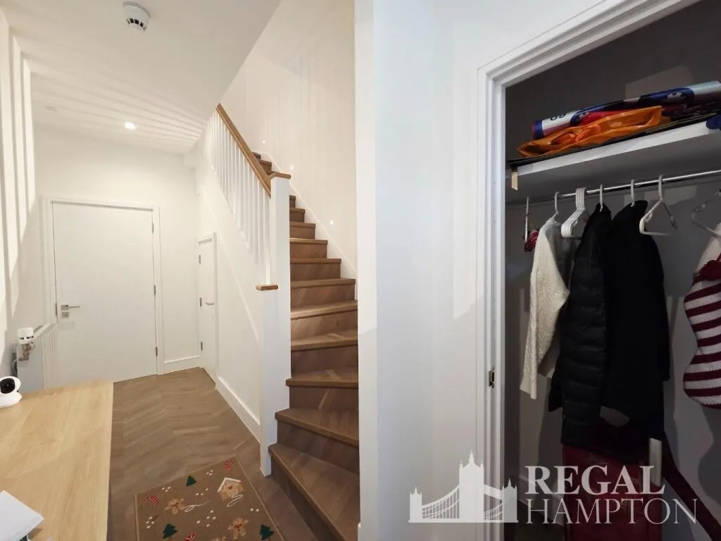 3 bedroom town house for rent