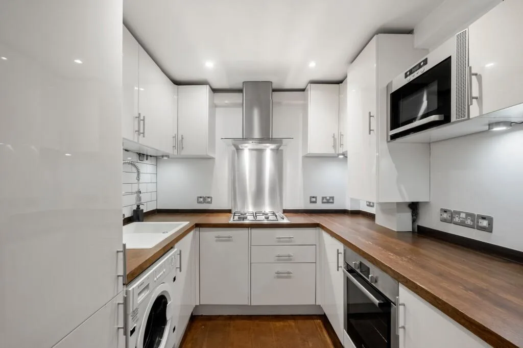 2 bedroom terraced house for rent