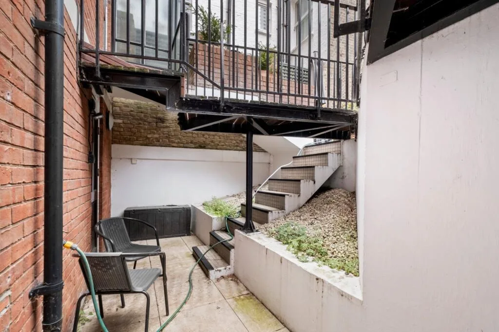 2 bedroom terraced house for rent