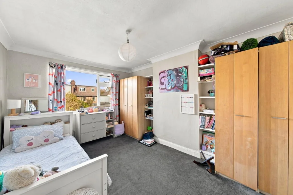 3 bedroom detached bungalow for rent