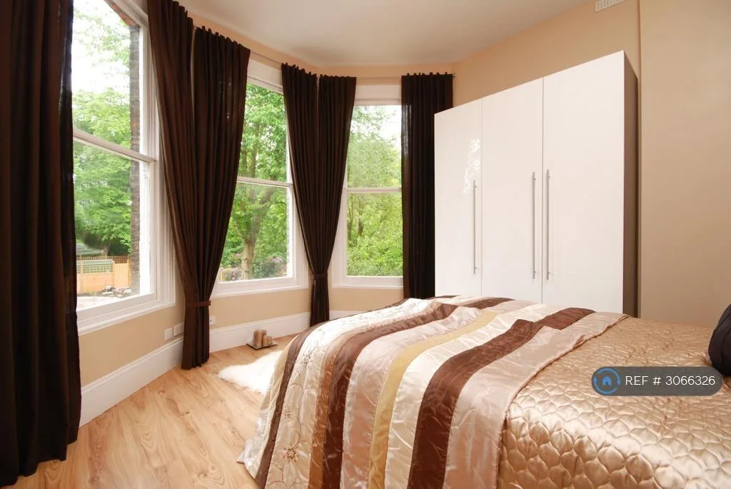 3 bedroom flat for rent