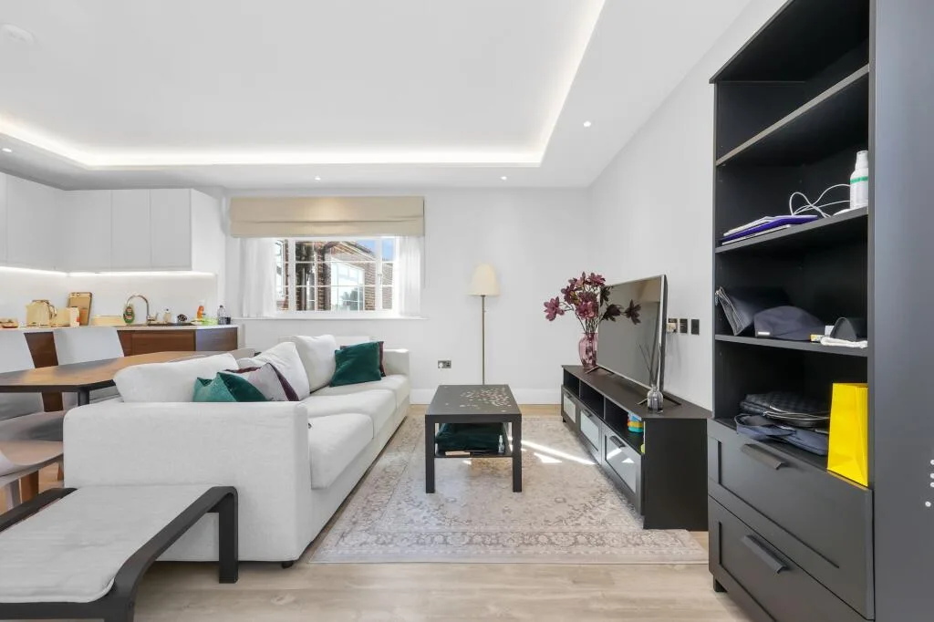 2 bedroom flat for rent