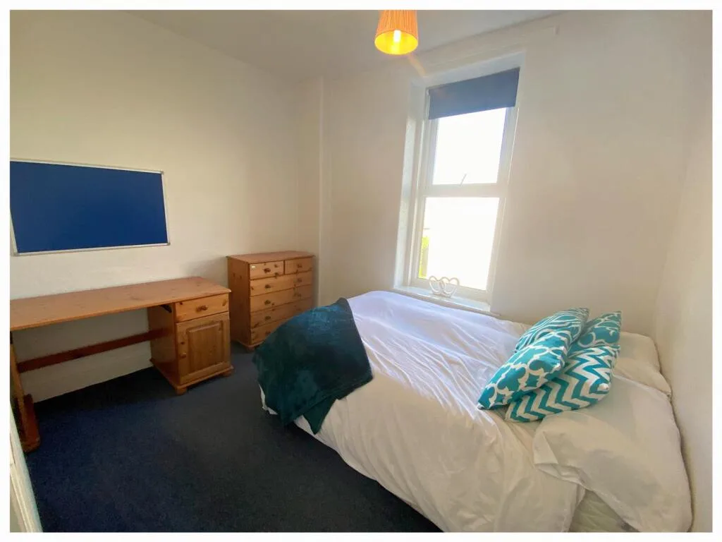 4 bedroom terraced house for rent