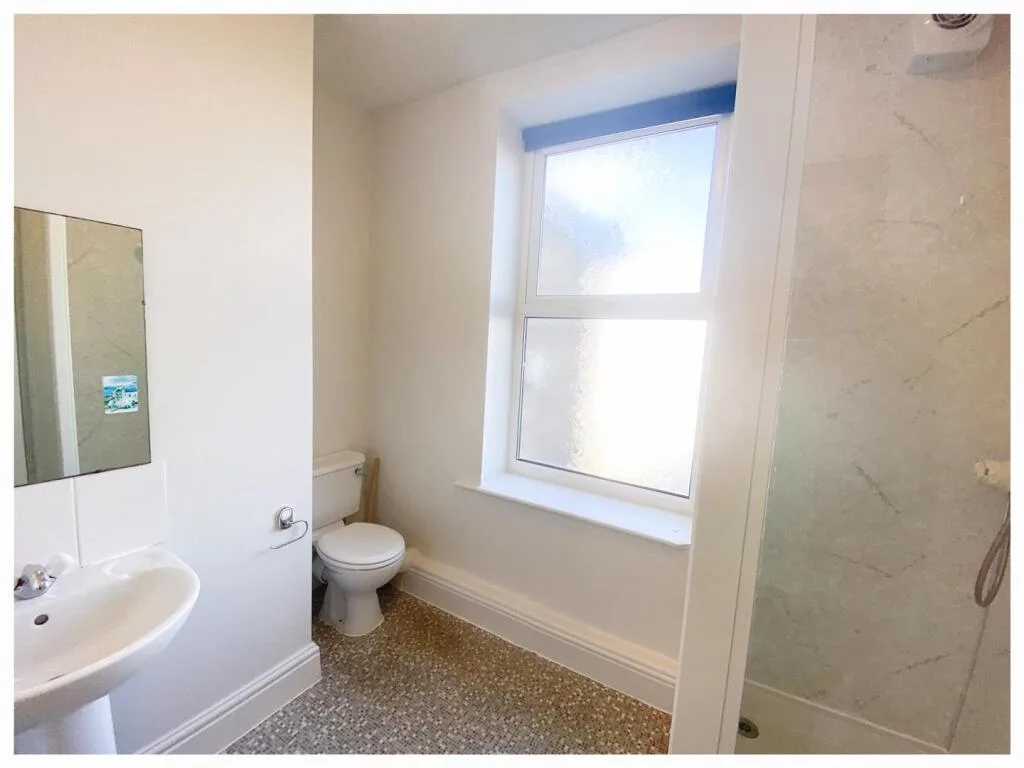 4 bedroom terraced house for rent
