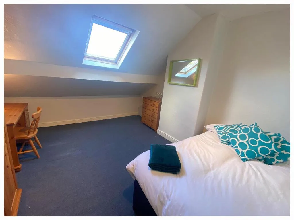 4 bedroom terraced house for rent