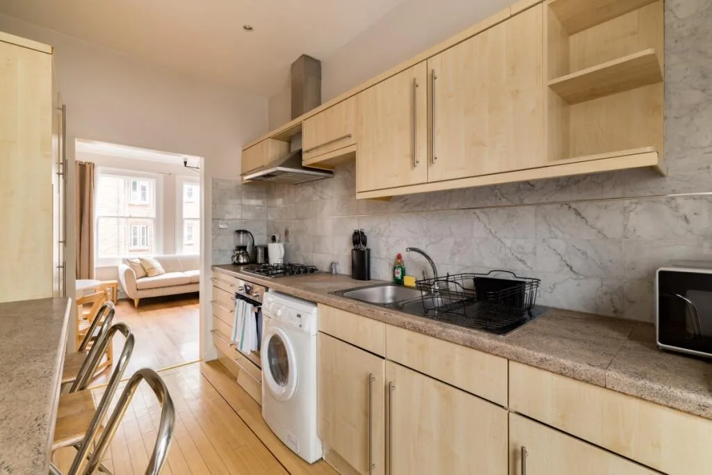 2 bedroom apartment for rent