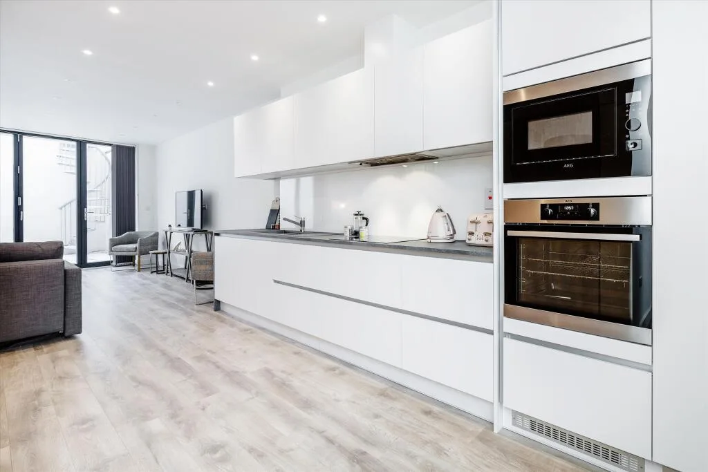 2 bedroom duplex for rent
