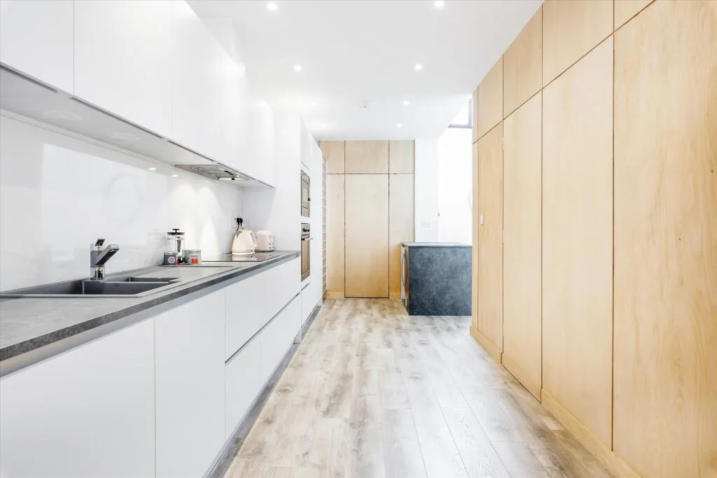 2 bedroom duplex for rent