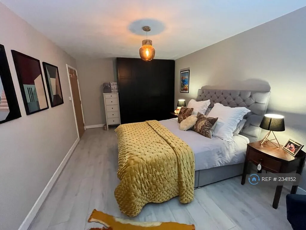 3 bedroom flat for rent