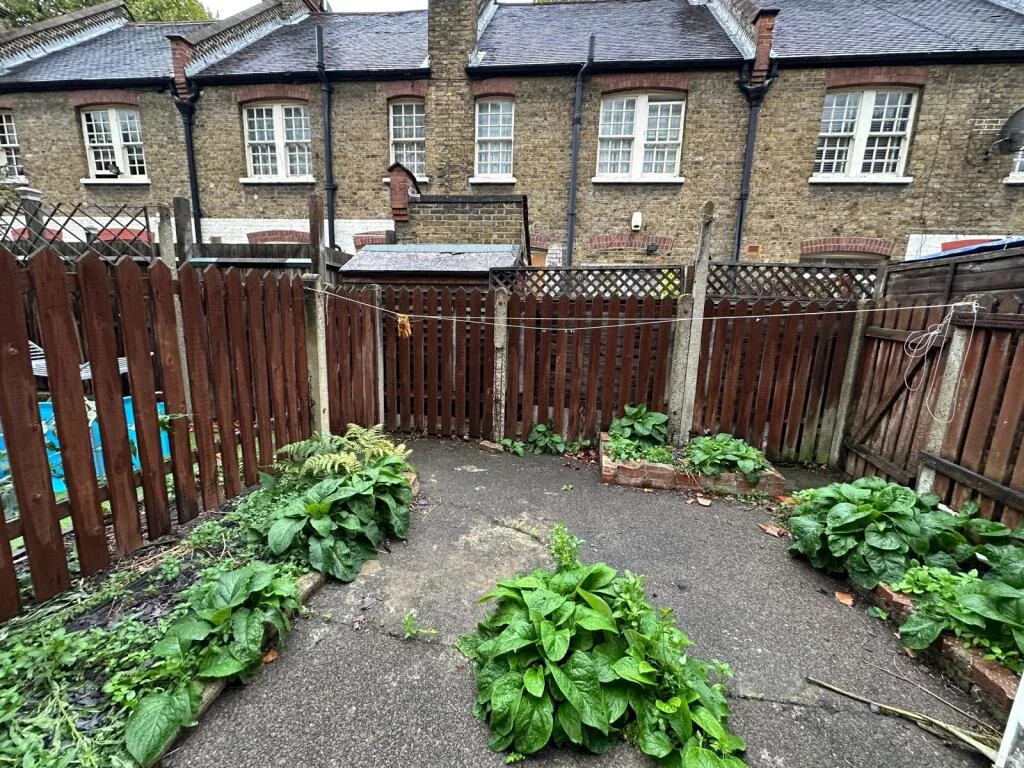 2 bedroom terraced house for rent