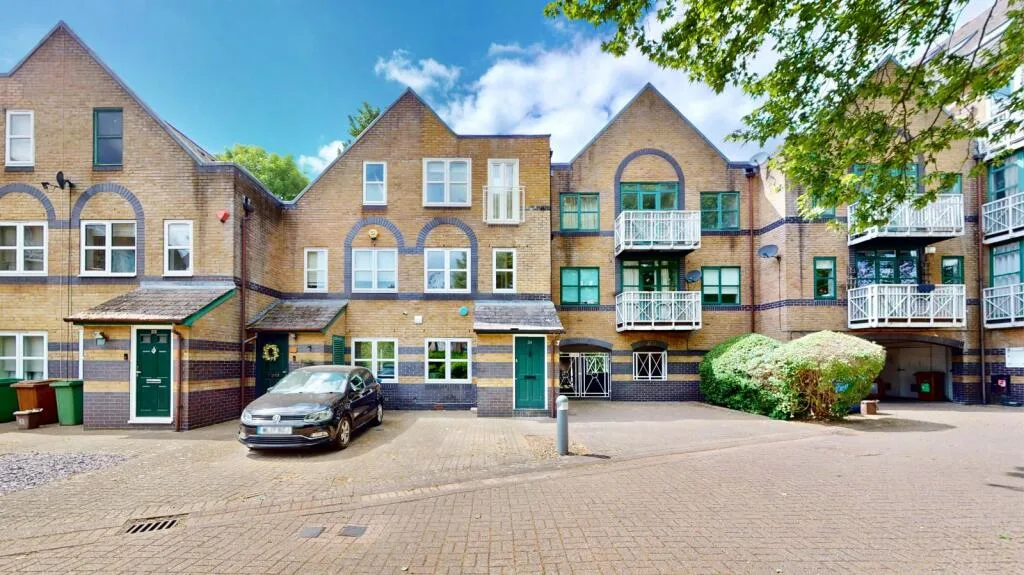2 bedroom terraced house for rent