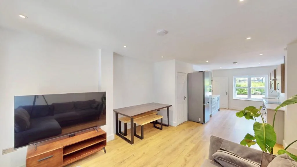 2 bedroom terraced house for rent