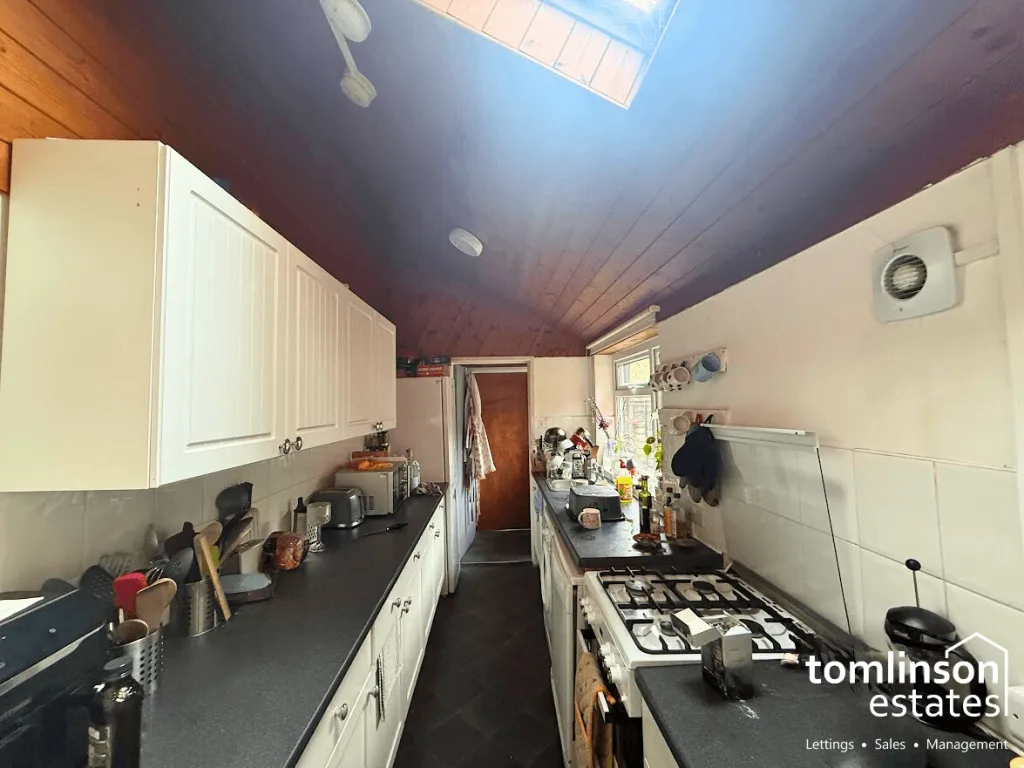 4 bedroom detached house for rent