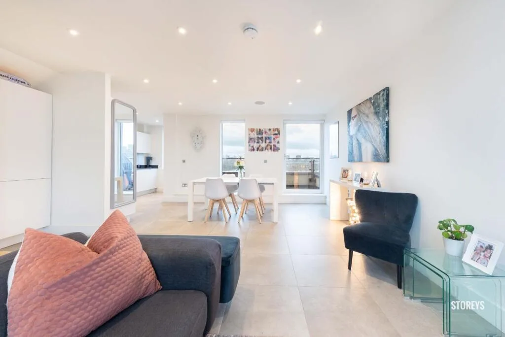 2 bedroom penthouse for rent