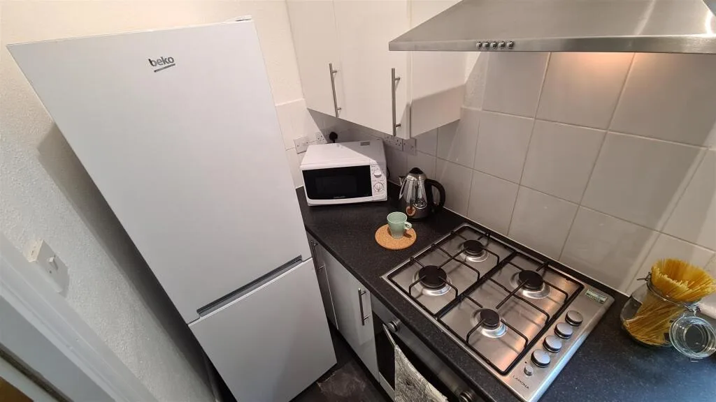 Studio flat for rent
