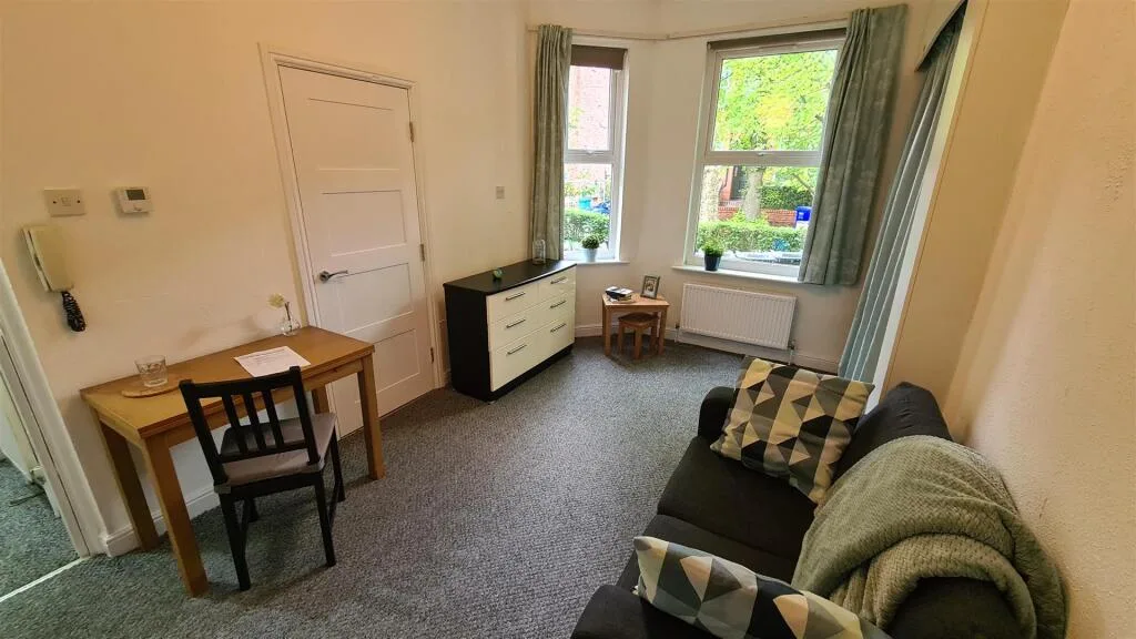 Studio flat for rent