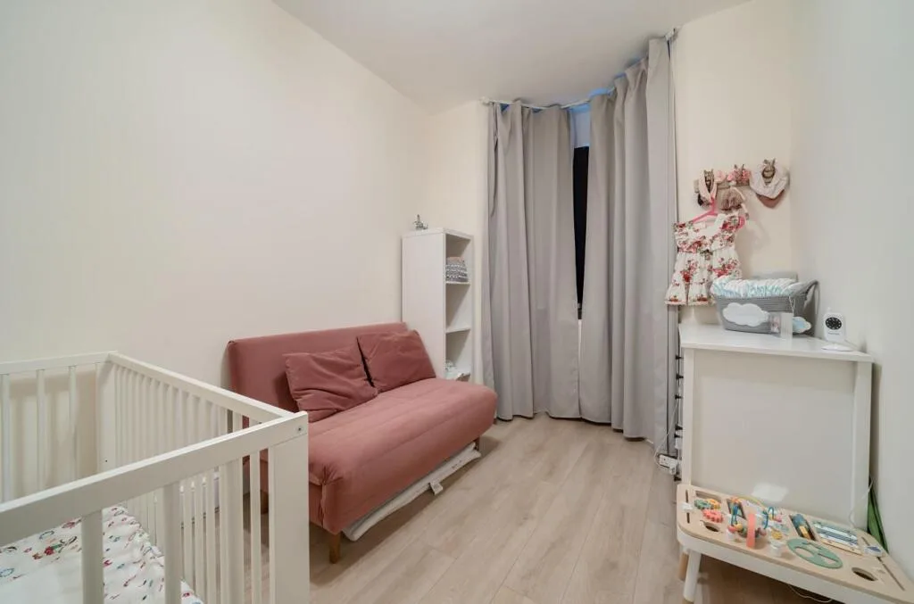 4 bedroom semi-detached house for rent