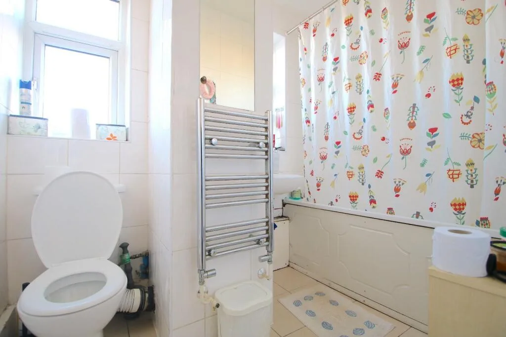 3 bedroom flat for rent
