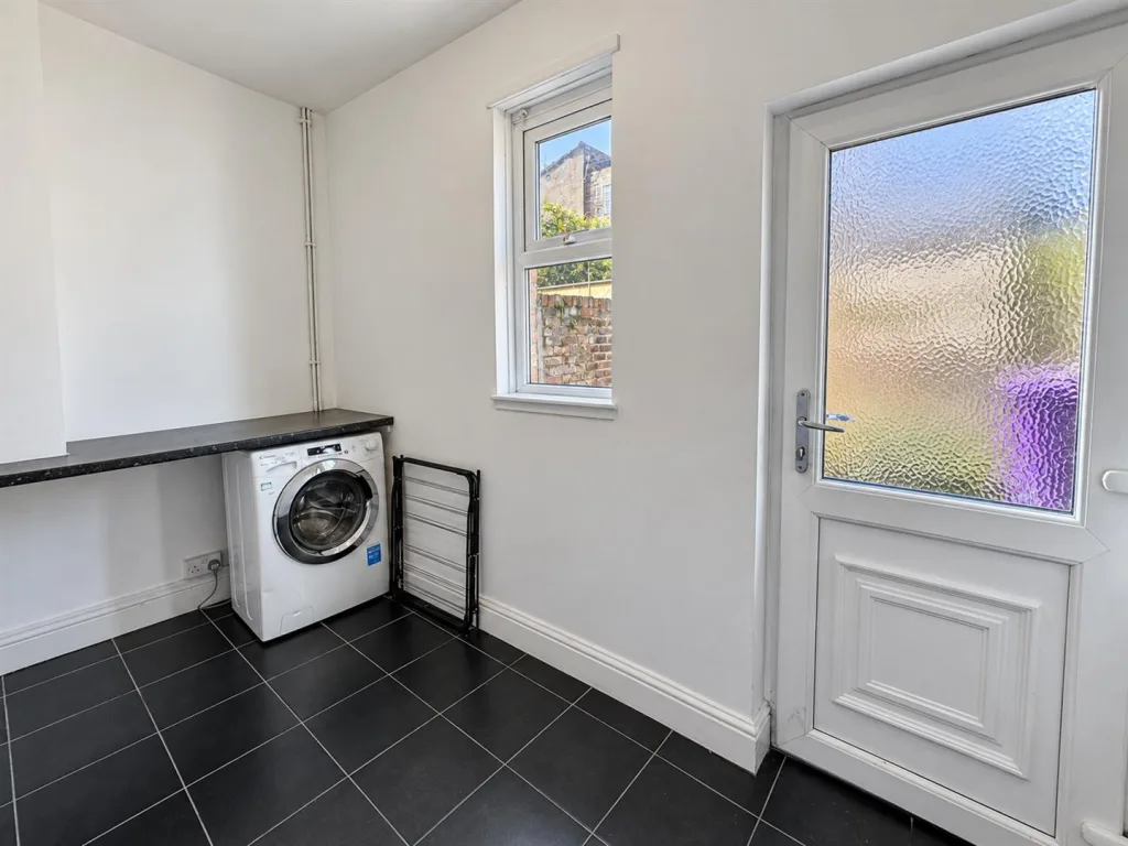 3 bedroom terraced house for rent