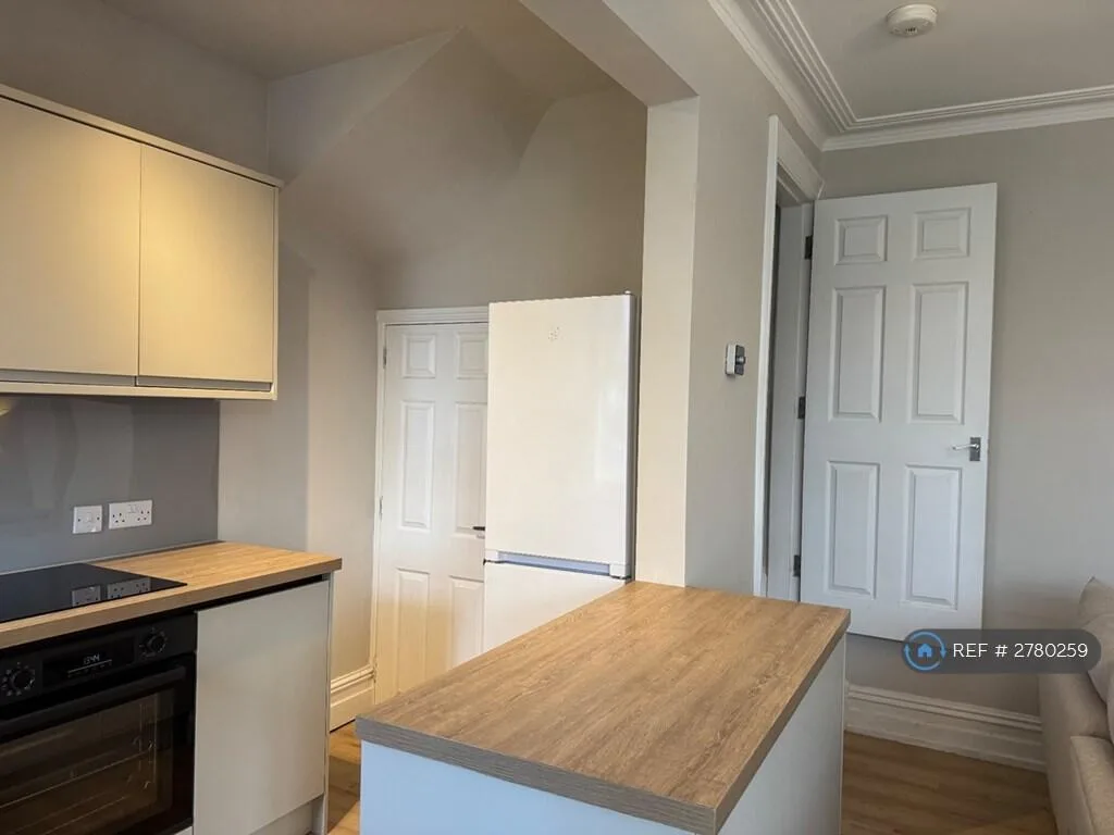 2 bedroom terraced house for rent