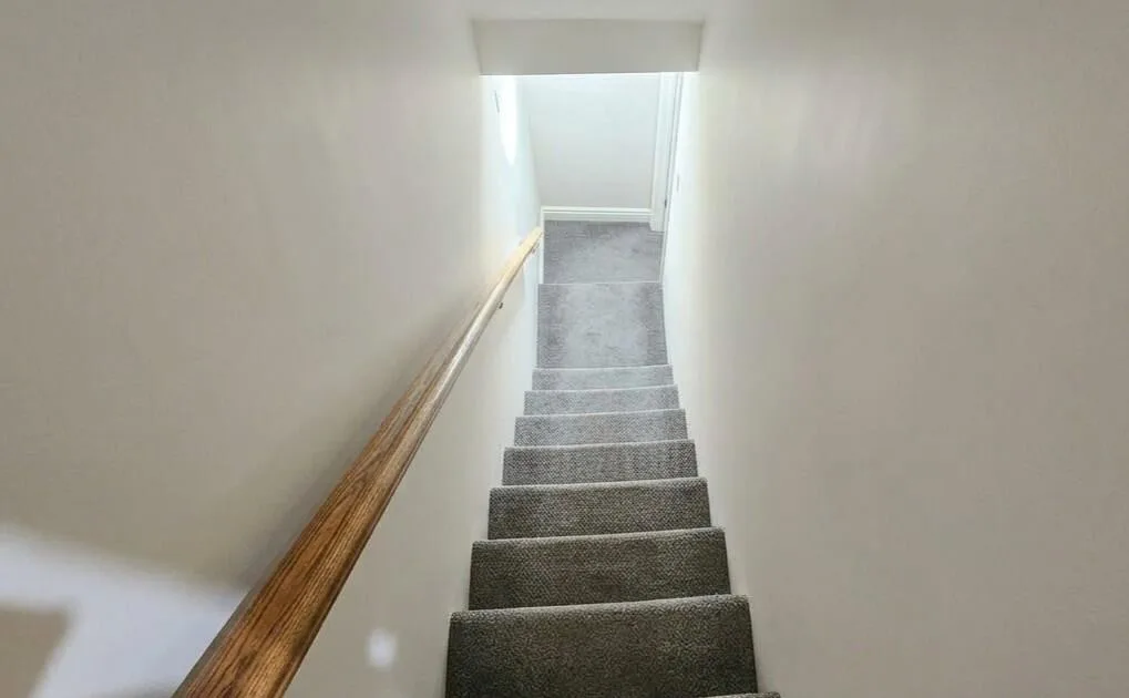 6 bedroom terraced house for rent